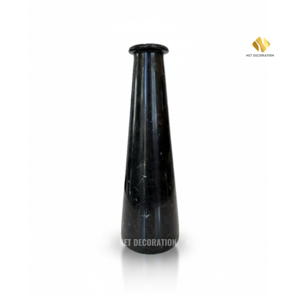 BLACK STONE RIMMED VASE