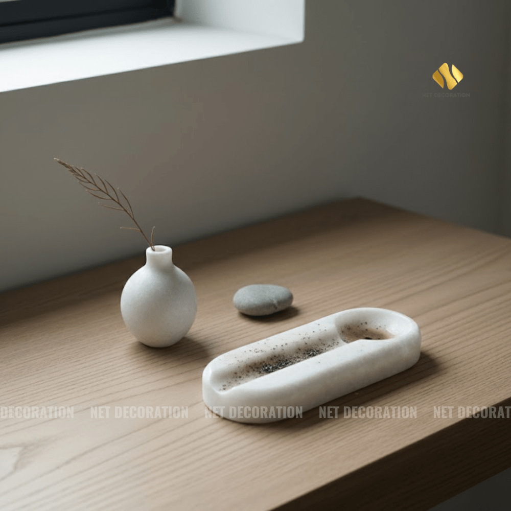 White Cigar Ashtray - Image 4